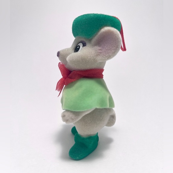 Miss Bianca & Bernard vintage 1990 McDonald's Christmas flocked tree ornaments. - Picture 8 of 9